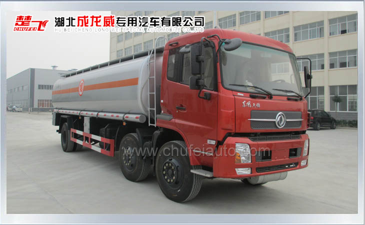 東風(fēng)天錦三軸運(yùn)油車