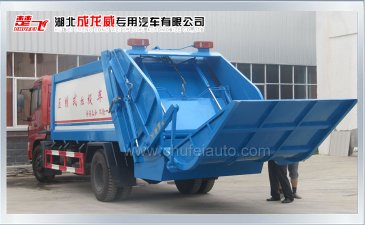 垃圾車一路撒漏 有沒有辦法治理一下？