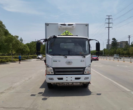 解放4.1米虎V醫(yī)療廢物轉(zhuǎn)運車